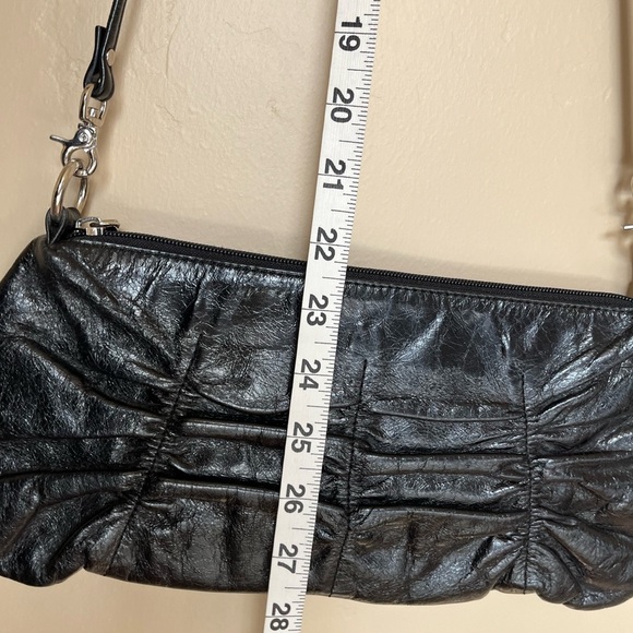 Hobo International Black Glazed Leather Casual Crossbody Handbag Clutch … - Picture 15 of 16